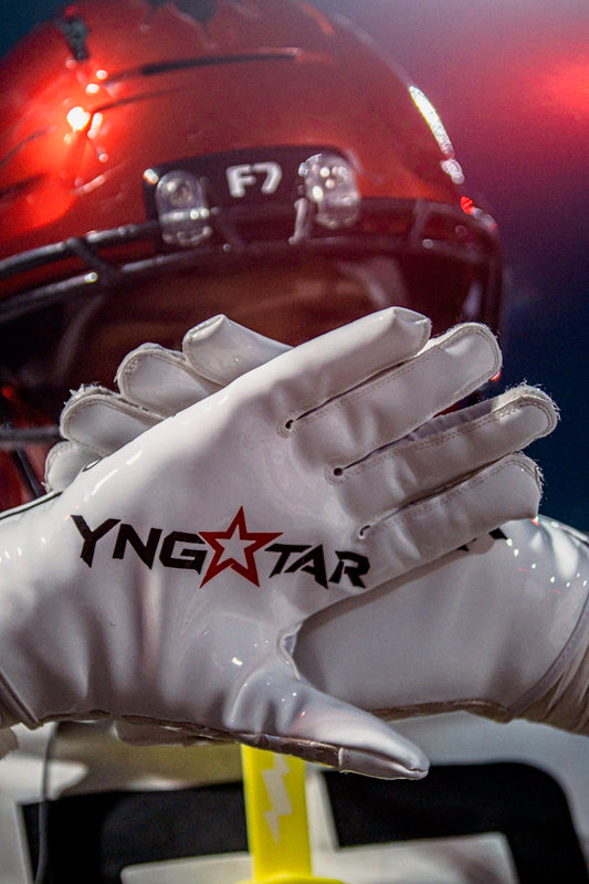 YNGSTAR GLOVES | WHITE